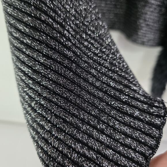 Lauren Michelle Silver Black Sparkly Fuzzy Trim Cardigan Size Medium Party - Picture 3 of 13